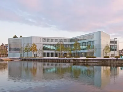 Bibliothèque Alexis de Tocqueville à Caen - OMA (2017)