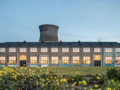 La Grande Halle à Colombelles - ENCORE HEUREUX ARCHITECTES (2019)