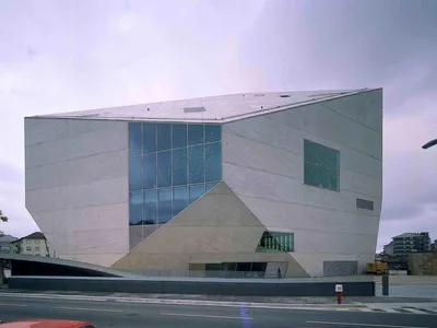 Casa da Música à Porto - OMA (2005)