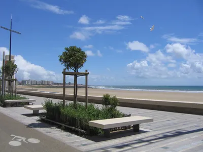 Front de mer aux Sables-d'Olonne - Osty et associés (2014)