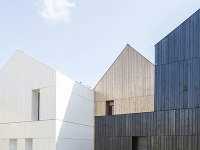 13 maisons en bois & paille à Nogent-le-Rotrou - NZI Architectes (2019)