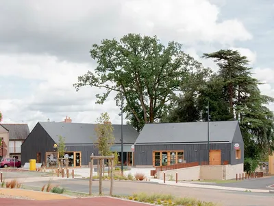 Coeur de bourg à Pancé - SET architectes (2023)