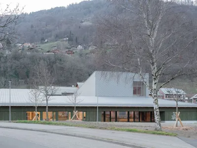 Ecole de musique, danse et théâtre à Sallanches - LINK architectes, DOUCERAIN LIEVRE DELZIANI architectes (2025)