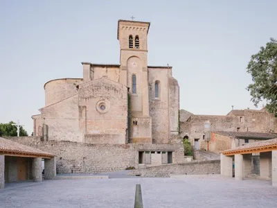 Création d’un pôle culturel et commercial à Saint Hilaire - BQ+A - Bernard Quirot, Atelier APA (2025)
