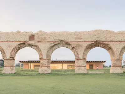Office de Tourisme des Monts du Lyonnais à Chaponost - LINK architectes (2020)