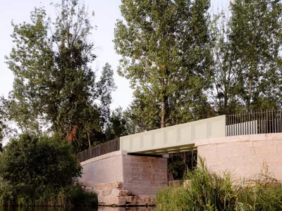 Passerelle du Bois Canal à Cormoranche-sur-Saône - Atelier Thomas Motrieux (2025)