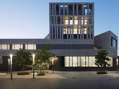 Bibliothèque de Documentation Internationale Contemporaine à Nanterre - Atelier Bruno Gaudin Architectes (2021)