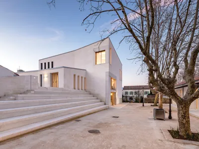 Conservatoire de Musique et de Danse Régional au Pradet - Studio 1984, Boris Bouchet Architectes (2020)